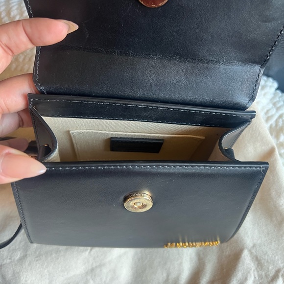 JACQUEMUS signature leather bag in Black leather, gold details. With dus… - Picture 15 of 16